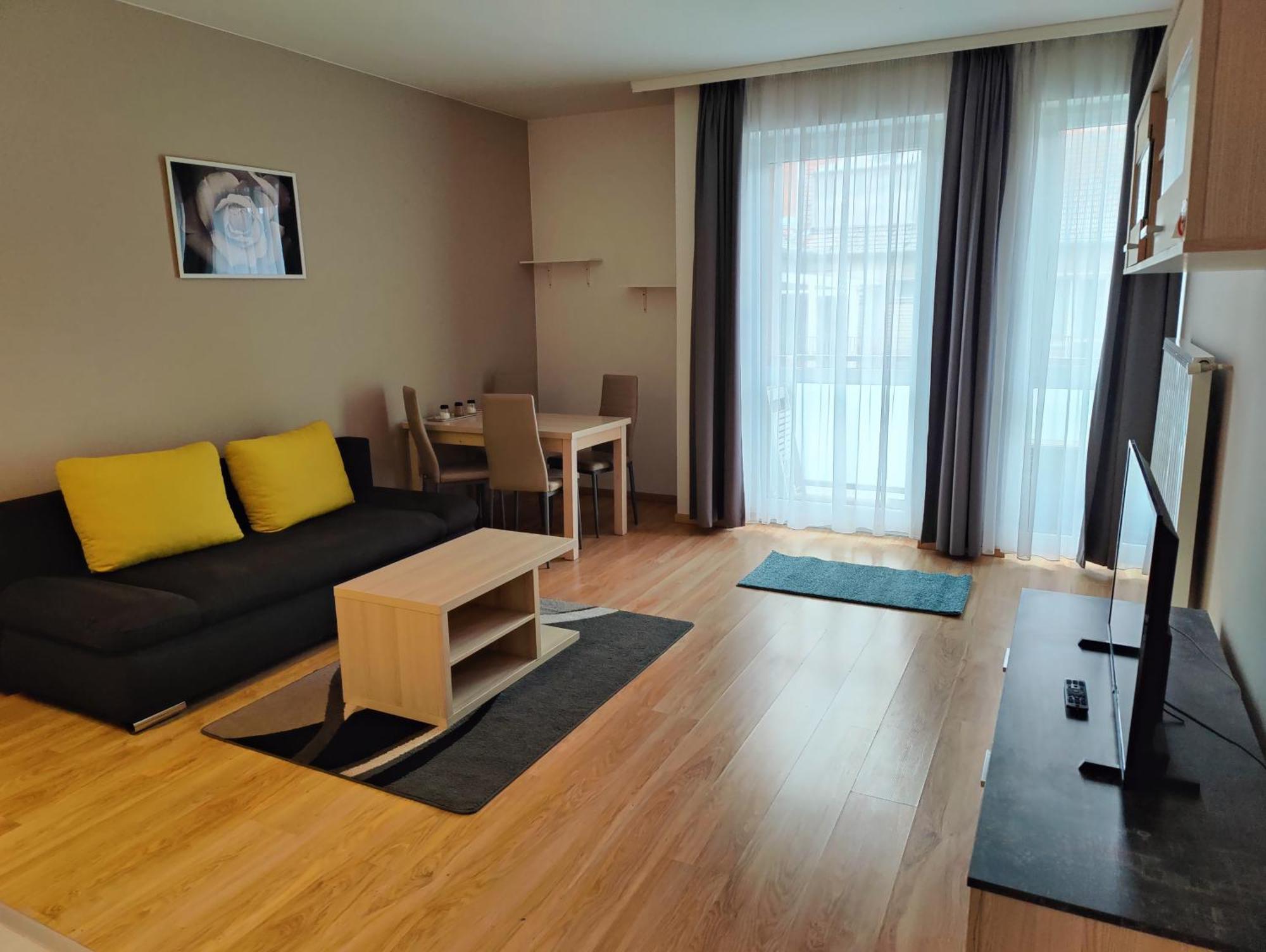 Corvin Plaza Apartments & Suites Budapest Extérieur photo